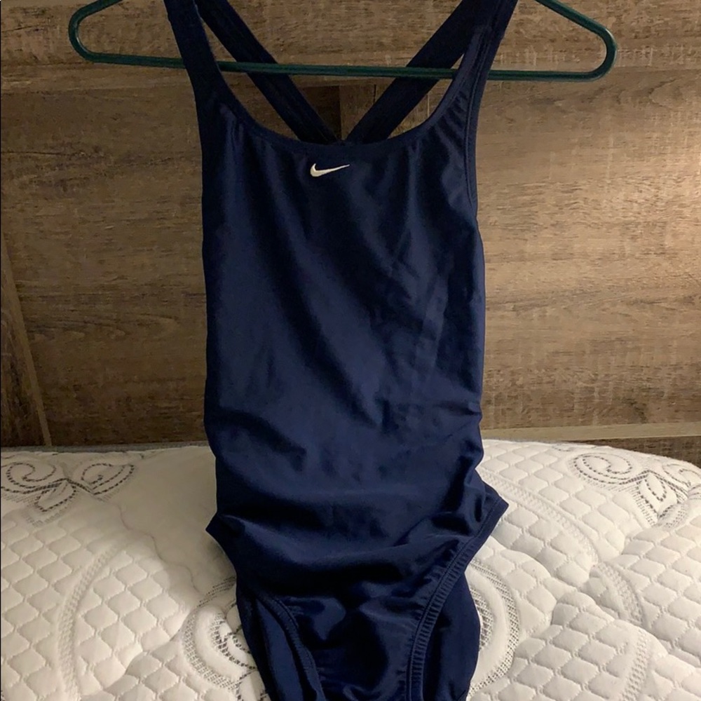 Nike one piece swimsuit in great condition